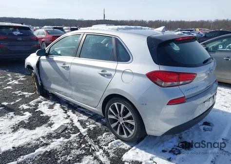 2018 Hyundai Elantra Gt из США, поврежденный, VIN KMHH35LE2JU024806